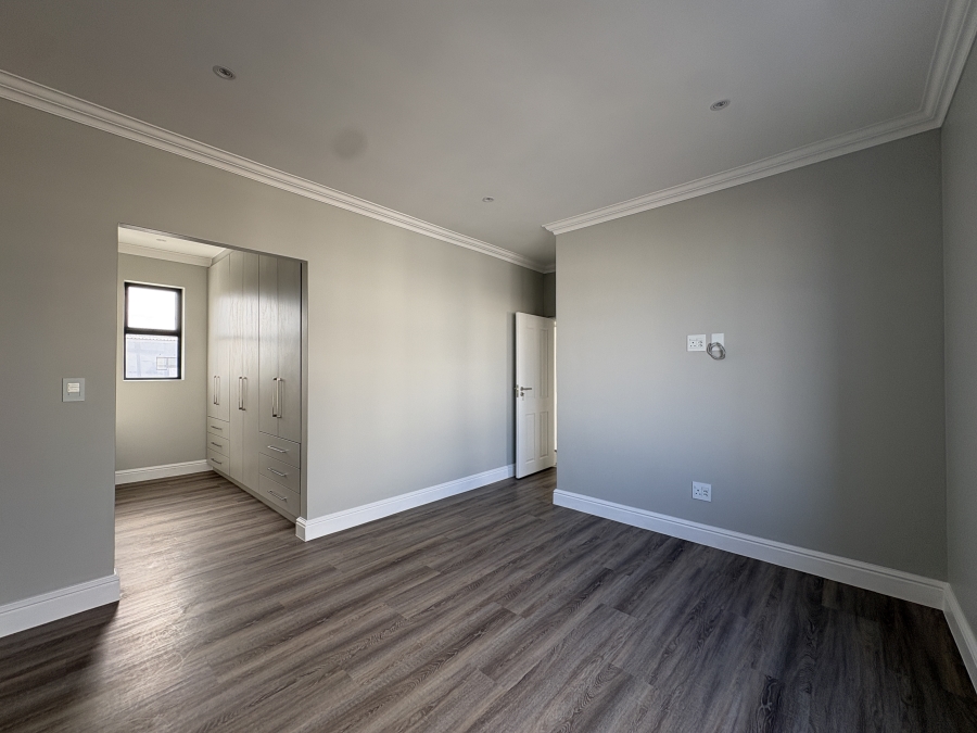 4 Bedroom Property for Sale in Sandown Western Cape